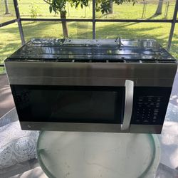 LG Microwave 