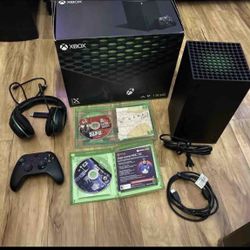 Working Perfectly Series X Console Bundle With Two Games Extra Two Controller And More Accessories 