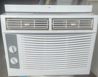 window air conditioning 5,000 BTU