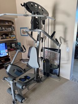 ✨ Premium Hoist Home Gym – Almost New ✨