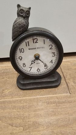 Vintage "Grand Hotel" Owl Mantel Desk Clock