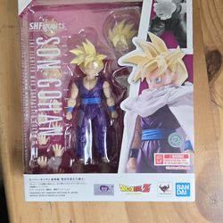 S.H. Figuarts Super Saiyan Son Gohan