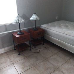 Complete Queen Mattre Set And 2 nightstands And The 2 Lamps 