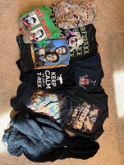 Men’s clothing bundle