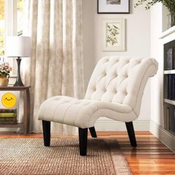 Modern Tufted Accent Lounge Chair – Cream Linen – Excellent Condition