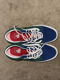Yacht Club Vans 9.5