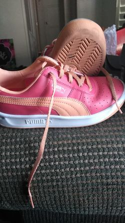Girl puma size 1 youth