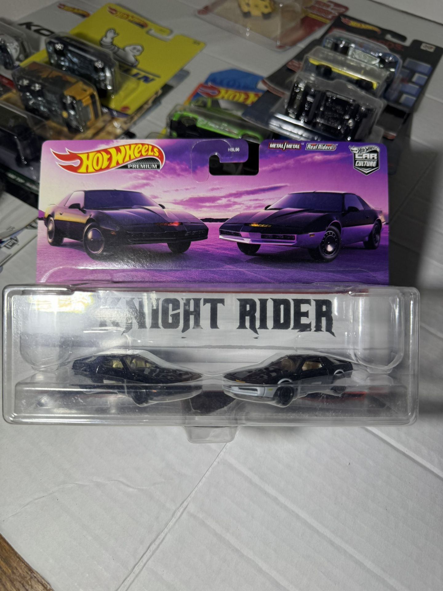 Hot Wheels Knight Rider K.I.T.T K.A.R.R $15