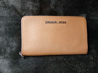 Michael Kors MK Zip Around Medium Wallet Brown