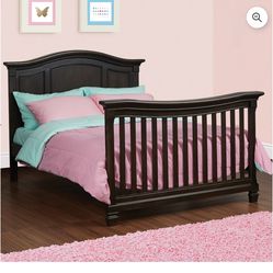 Convertible Crib/Bed