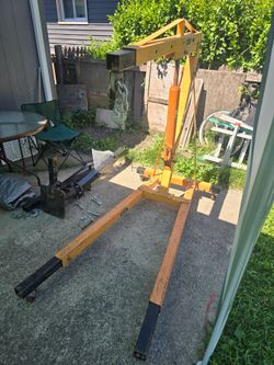 Engine hoist