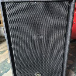 YAMAHA 500 Watt PA Speaker