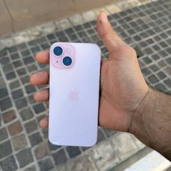 iPhone 15 Pink 