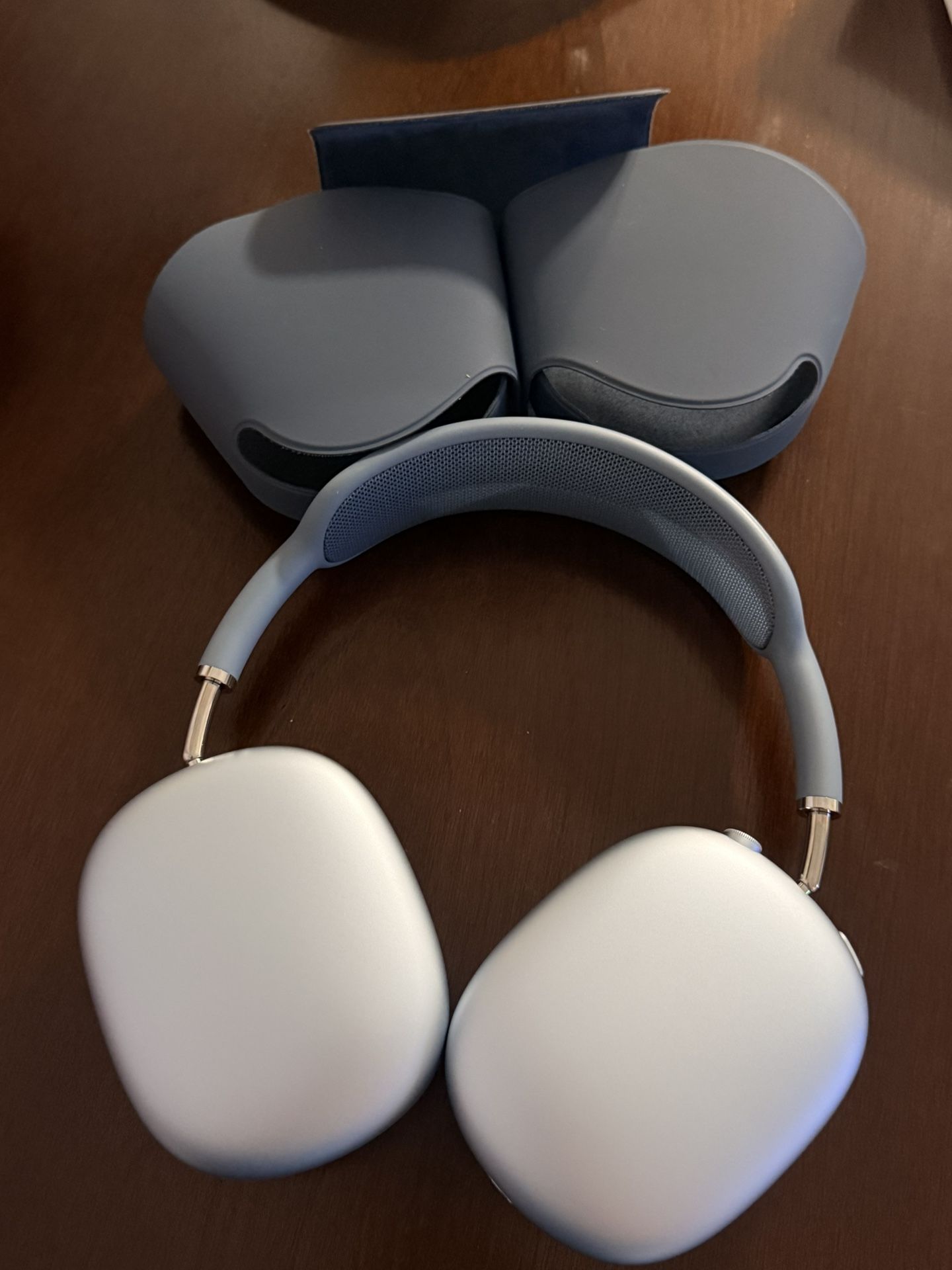 AirPods Max