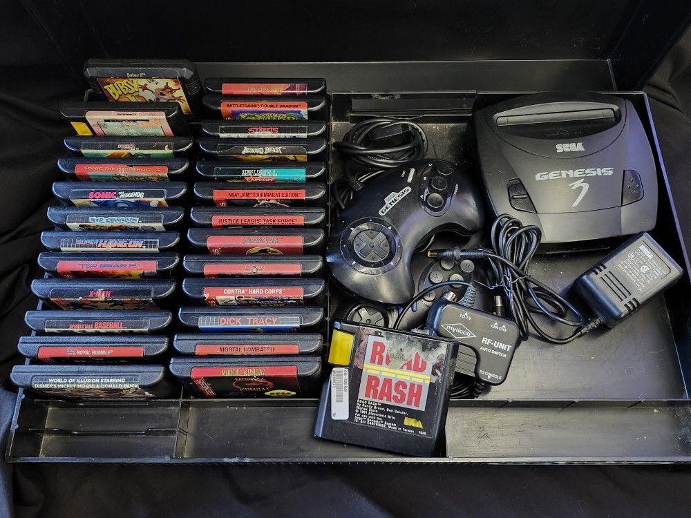 RARE Sega Genesis 3 Console & Controllers & 26 Games Bundle Lot w/Case Tested/Works