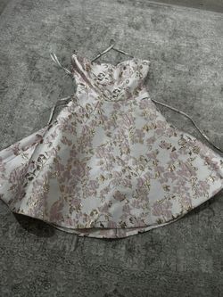 Women’s Dress Size 5/6