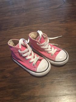 Girls converse