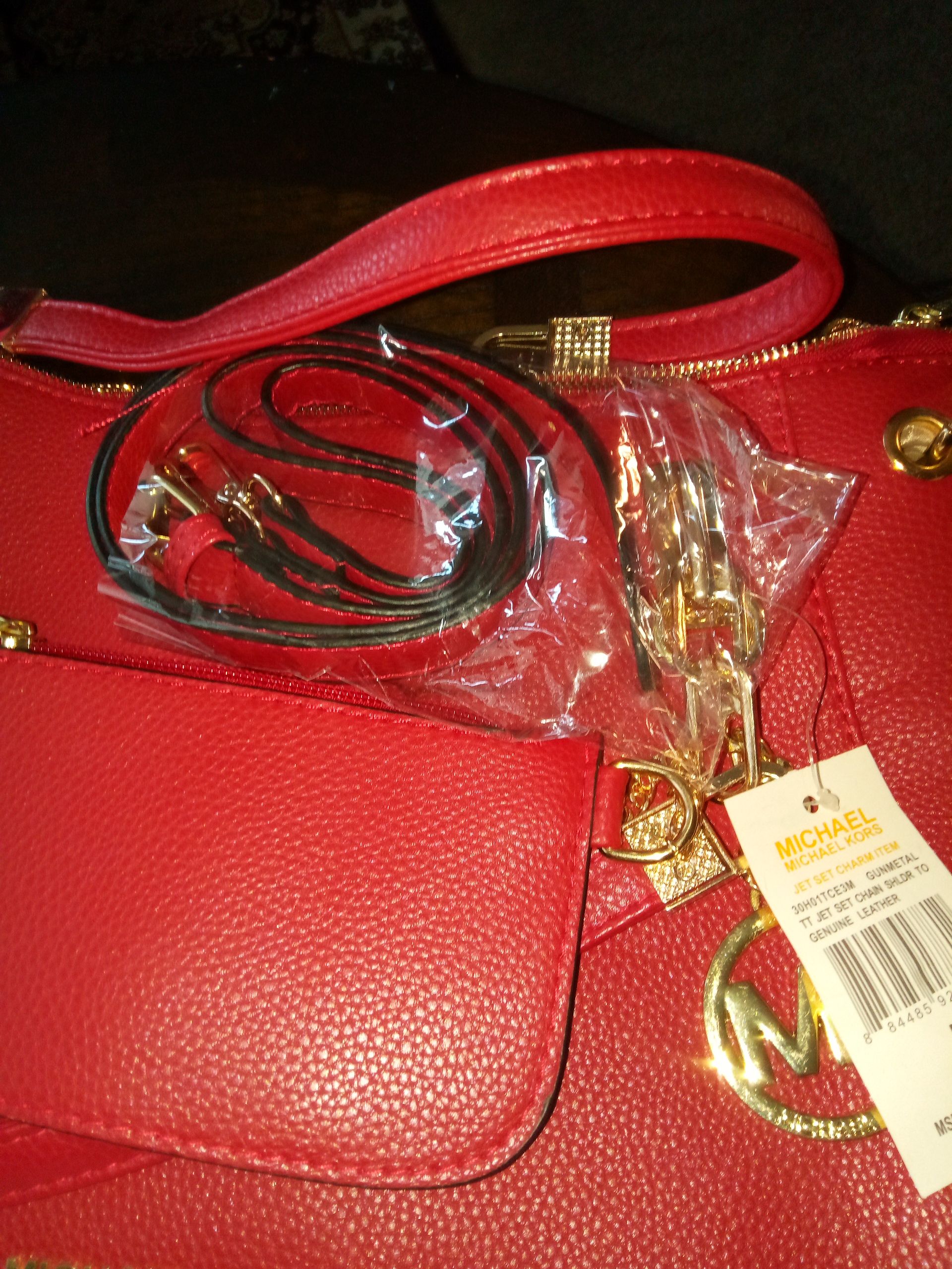 MICHAEL KORS BAGS for Sale in Santa Ana, CA - OfferUp