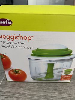 Chef'n VeggiChop Hand-Powered Food Chopper (Arugula)