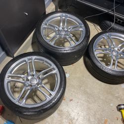 Audi R8 OEM FORGED WHEELS