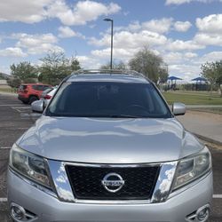 2015 Nissan Pathfinder Platinum