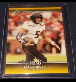 Patrick Mahomes Rookie Gold Card
