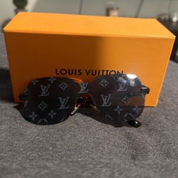 Louis Vuitton Glasses