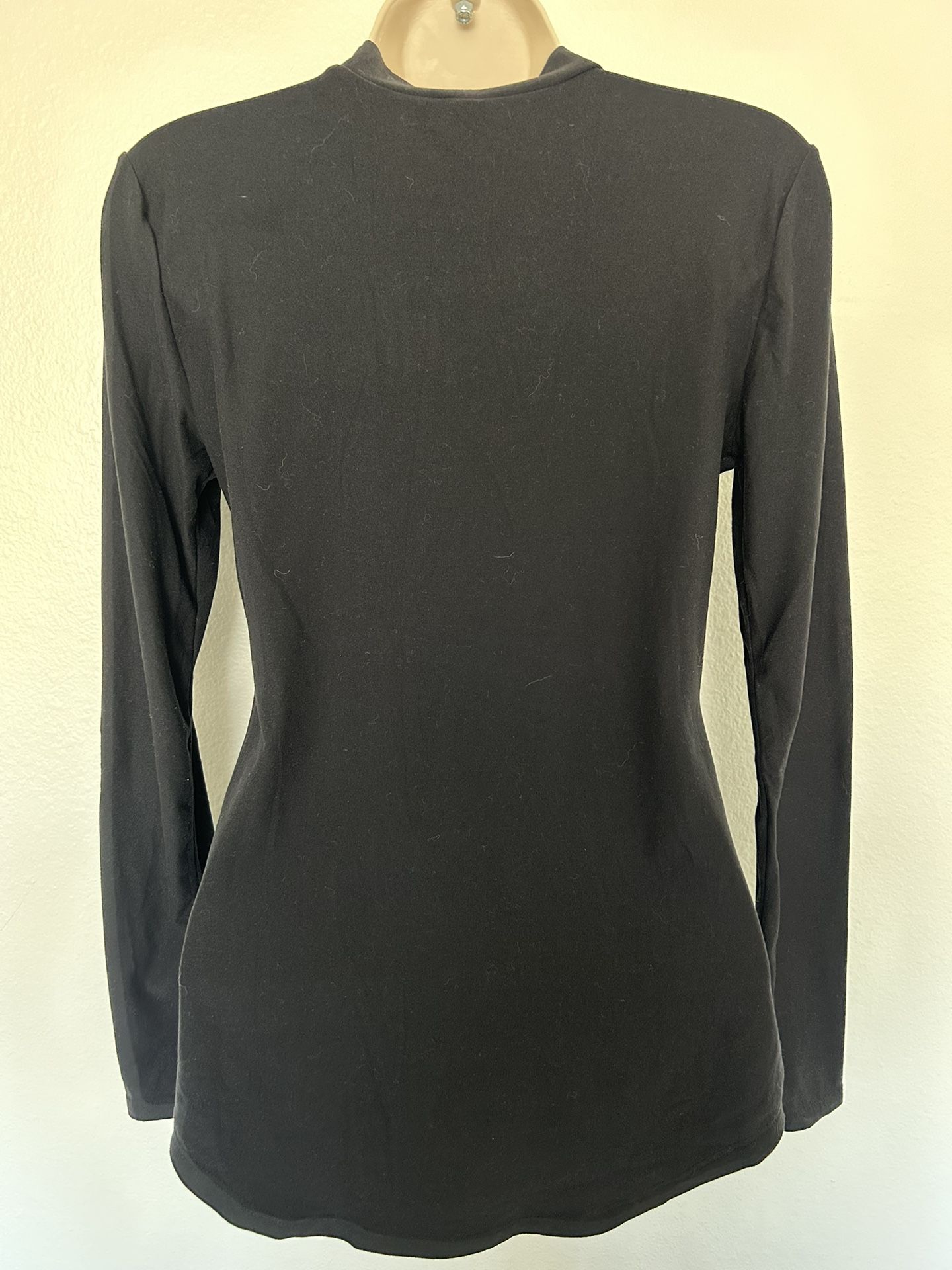 Long Sleeve Cris-cross Long Sleep for Sale in Artesia, CA - OfferUp