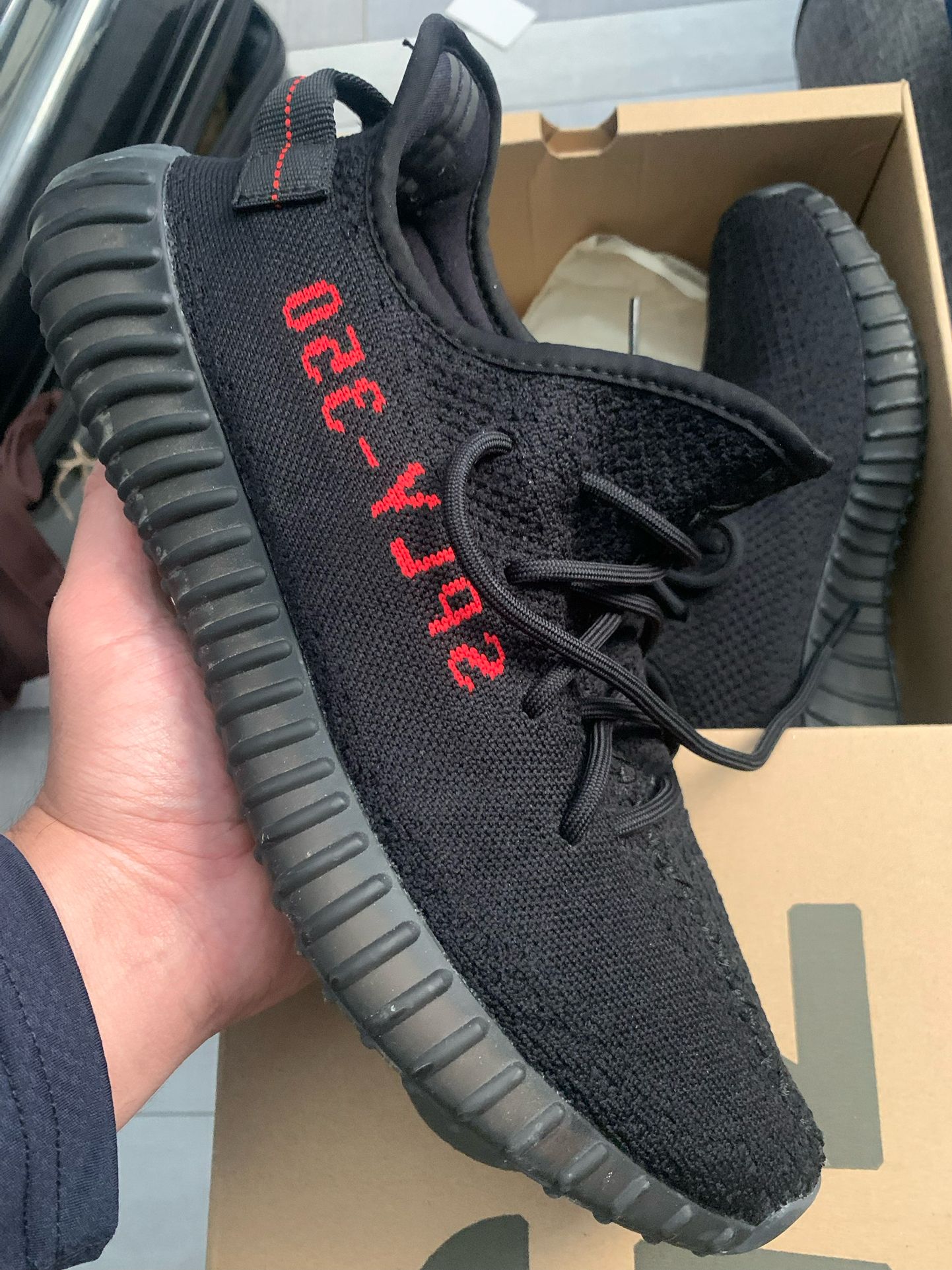 Yeezy 350 Bred Size 11.5