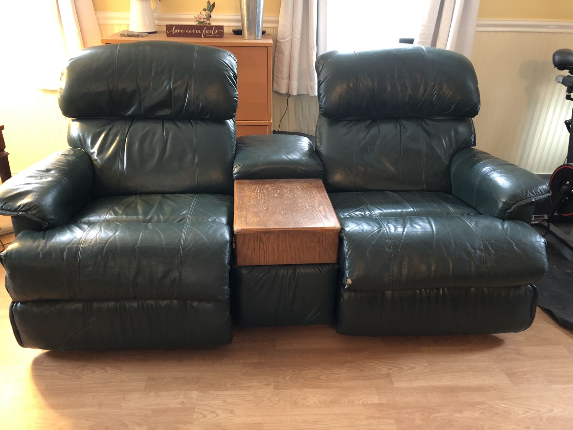 Lazy Boy Leather Recliners W/ Drawers for Sale in Edgewood, WA OfferUp