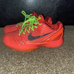 Kobe 6 Revers Grinches 