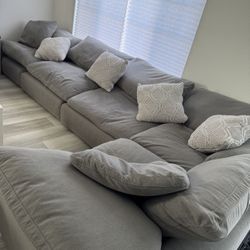 Dream Cloud Couch 