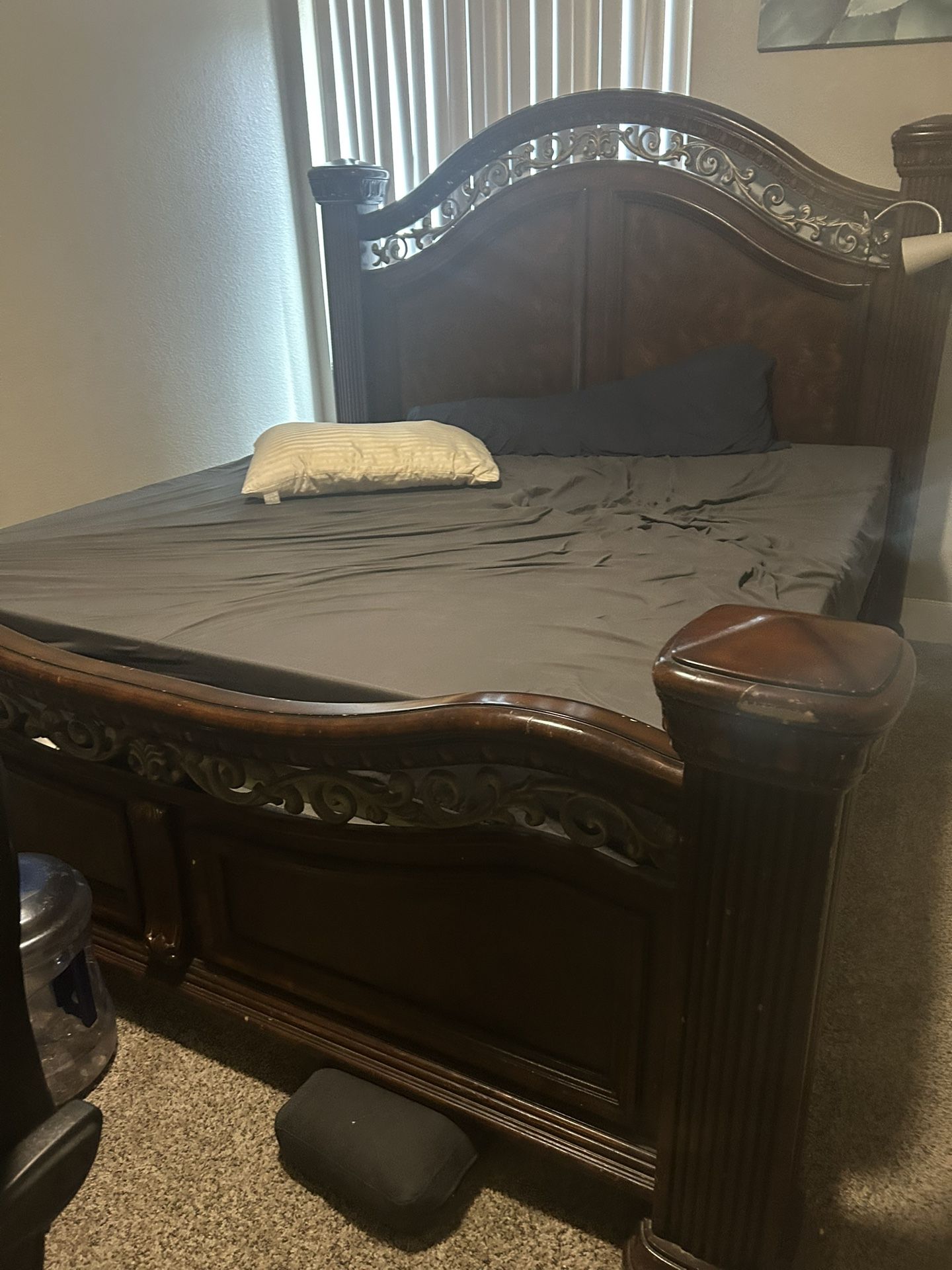Free bed and frame - Heavy