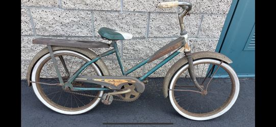 COLUMBIA 20" VINTAGE BIKE 