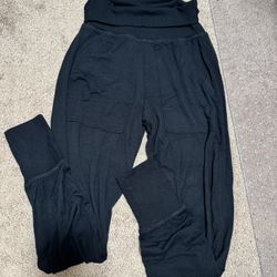 Women’s Aerie Joggers (new with Tags)