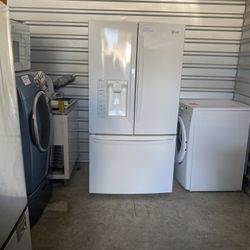 Refrigerator LG