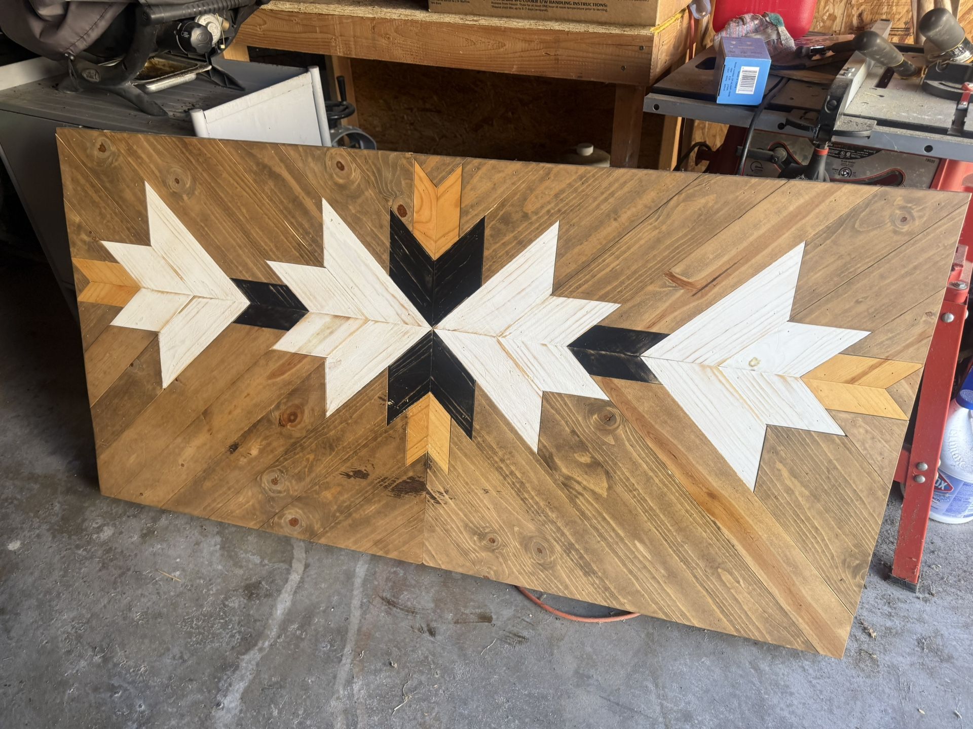 Wooden chevron Print Headboard