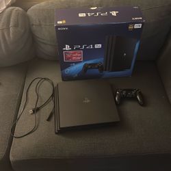 PS4 Pro 