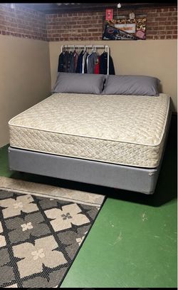 Queen sealy Mattress and Box Spring Set with frame