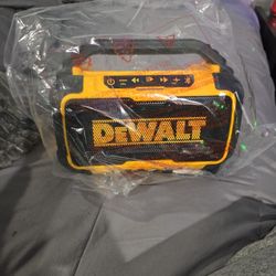 Dewalt 20volt Max Bluetooth Speaker