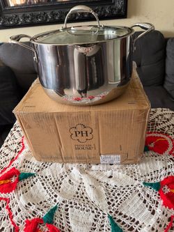 Hermosa olla de 8 cuartos de tripley