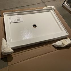Delta Classic 500 48 in. L x 34 in. W Alcove Shower Pan Base with Center Drain in High Gloss White 