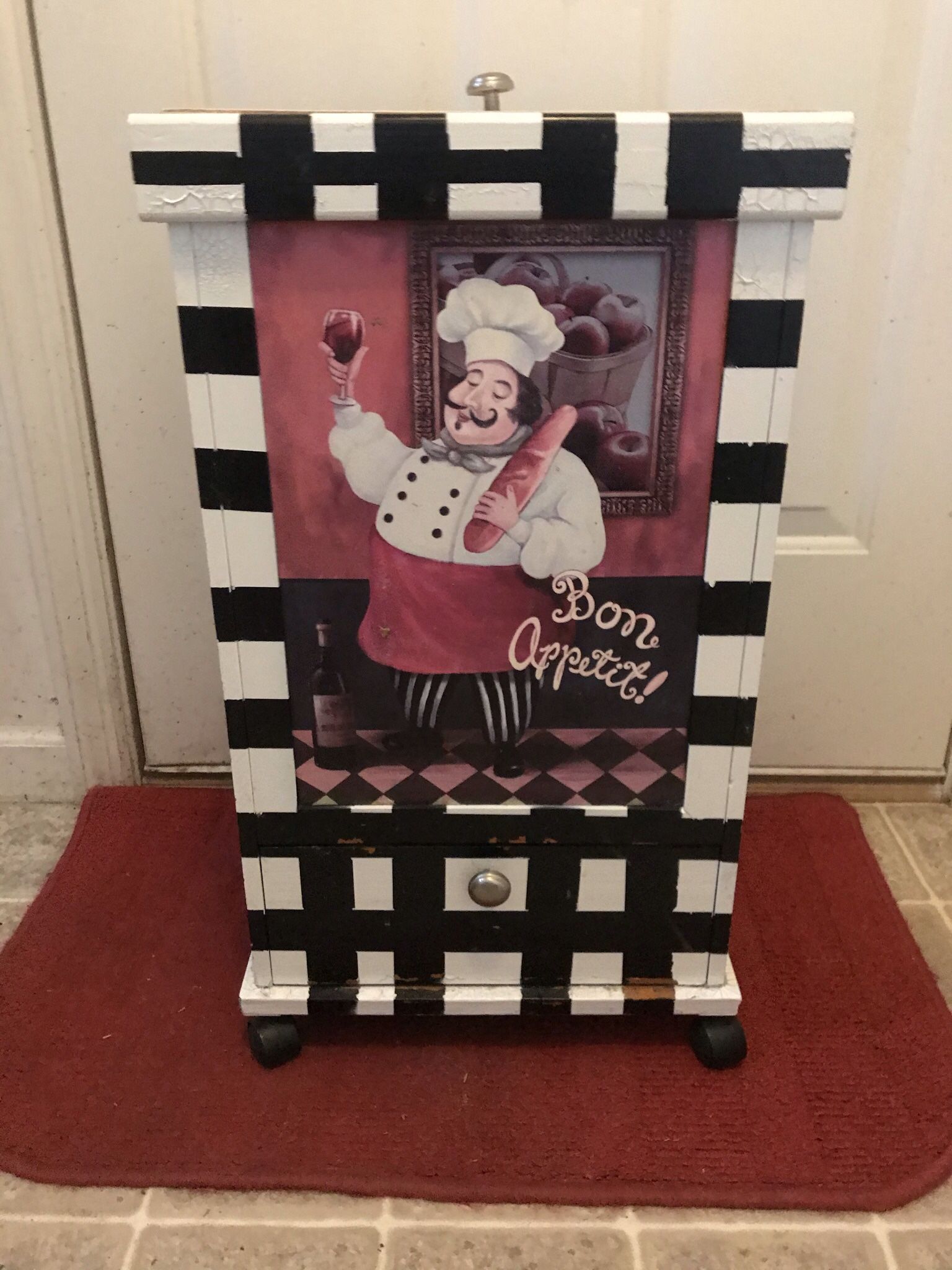 Chef Trash Bin