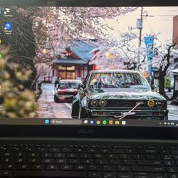 ASUS - Vivobook 15.6" Creator Laptop (HD) - Intel 13th Gen Core i9 with 16GB Memory - NVIDIA GeForce RTX 3050 - 1TB SSD - Black