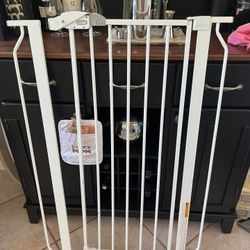 Regalo Safety 36" Extra Tall Baby Gate