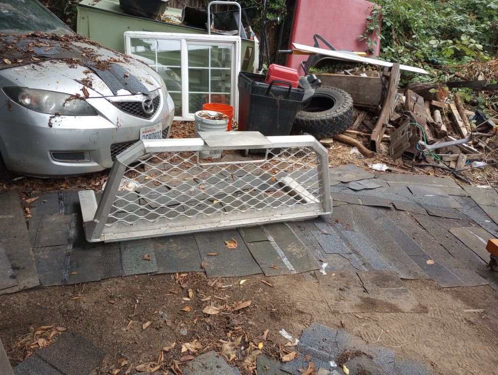Truck Back Window Protector
