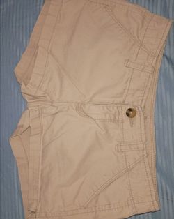 *8 Pairs of Woman's ( name brand) shorts*