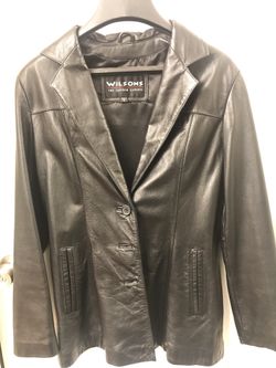 Women’s leather jacket