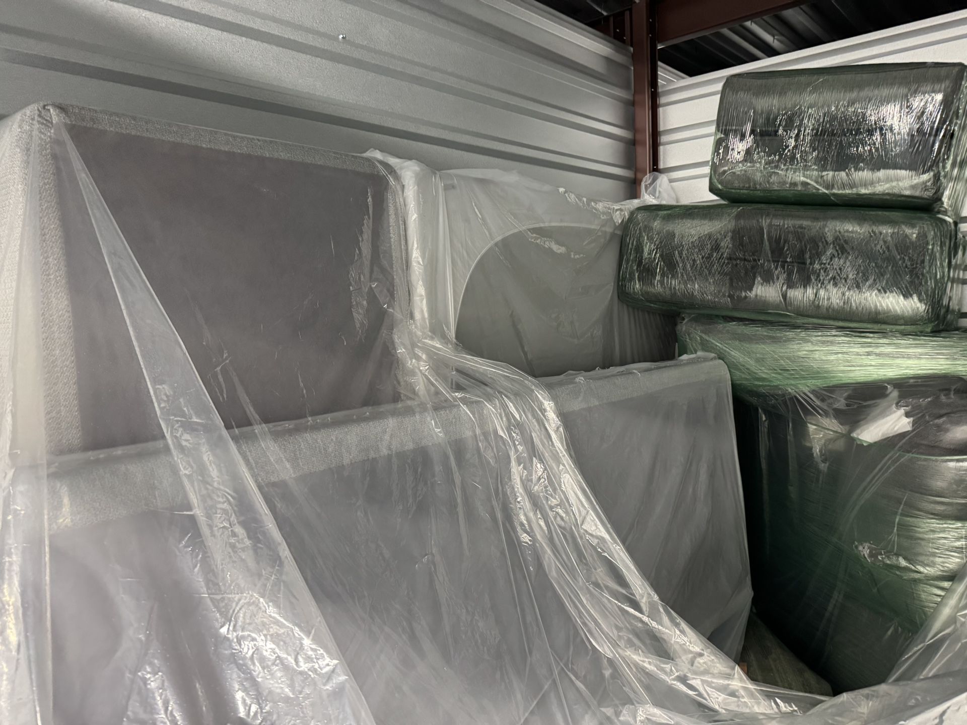 Queen bed Set And Sofa With Love Seat - $400 💵 Only