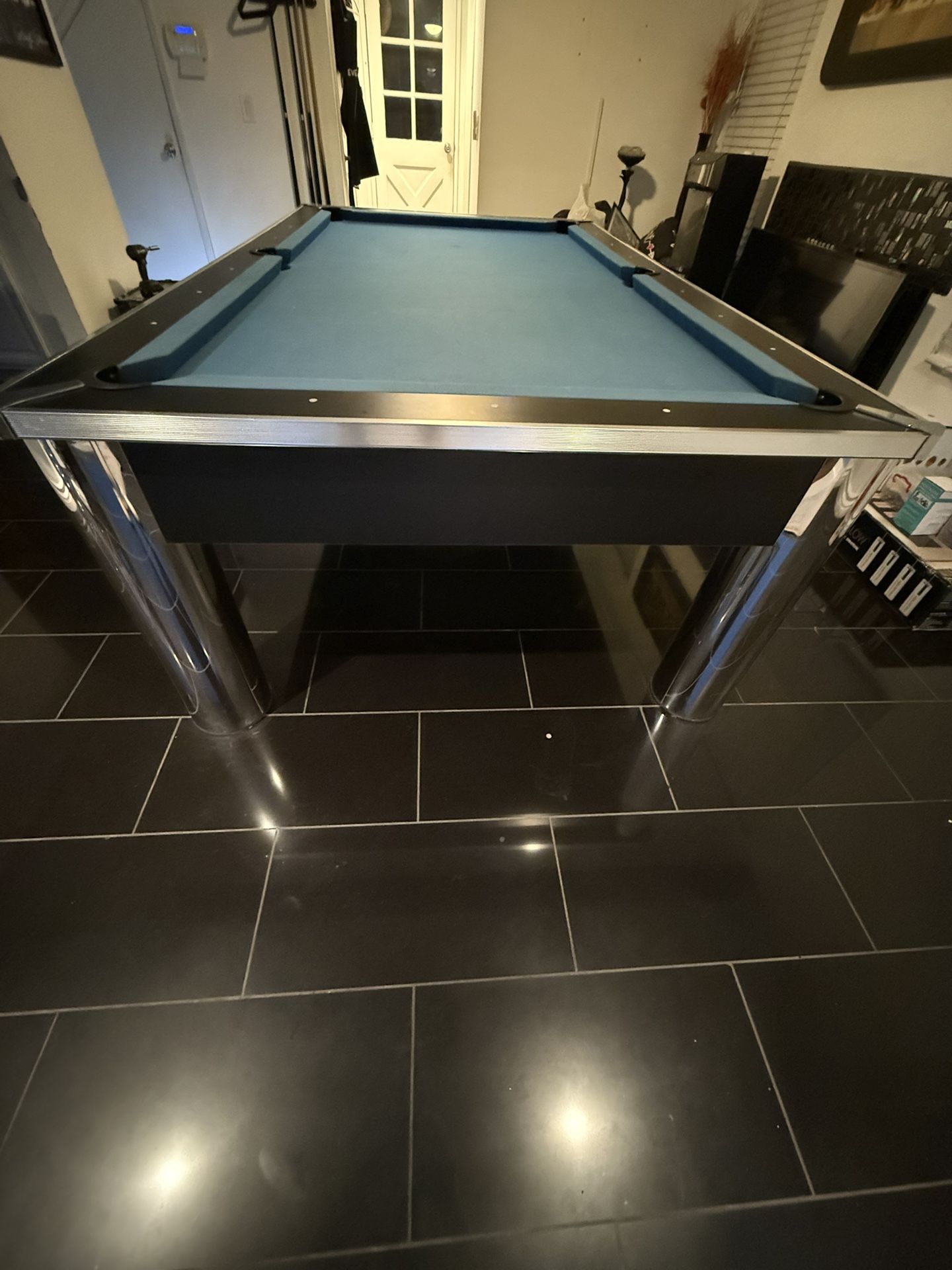 Modern Pool Table 8’ (Free Delivery & Pro Setup) New Felt Any Color + All Accessories